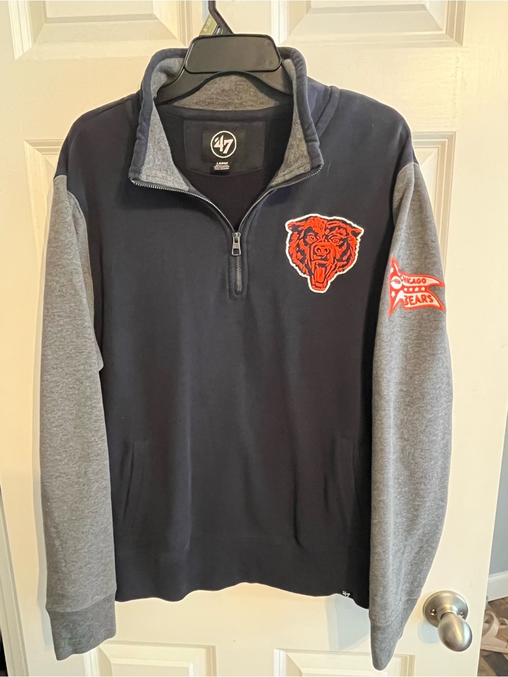 Chicago Bears Quarter Zip sweatshirt Navy & Gray 47 Brand
